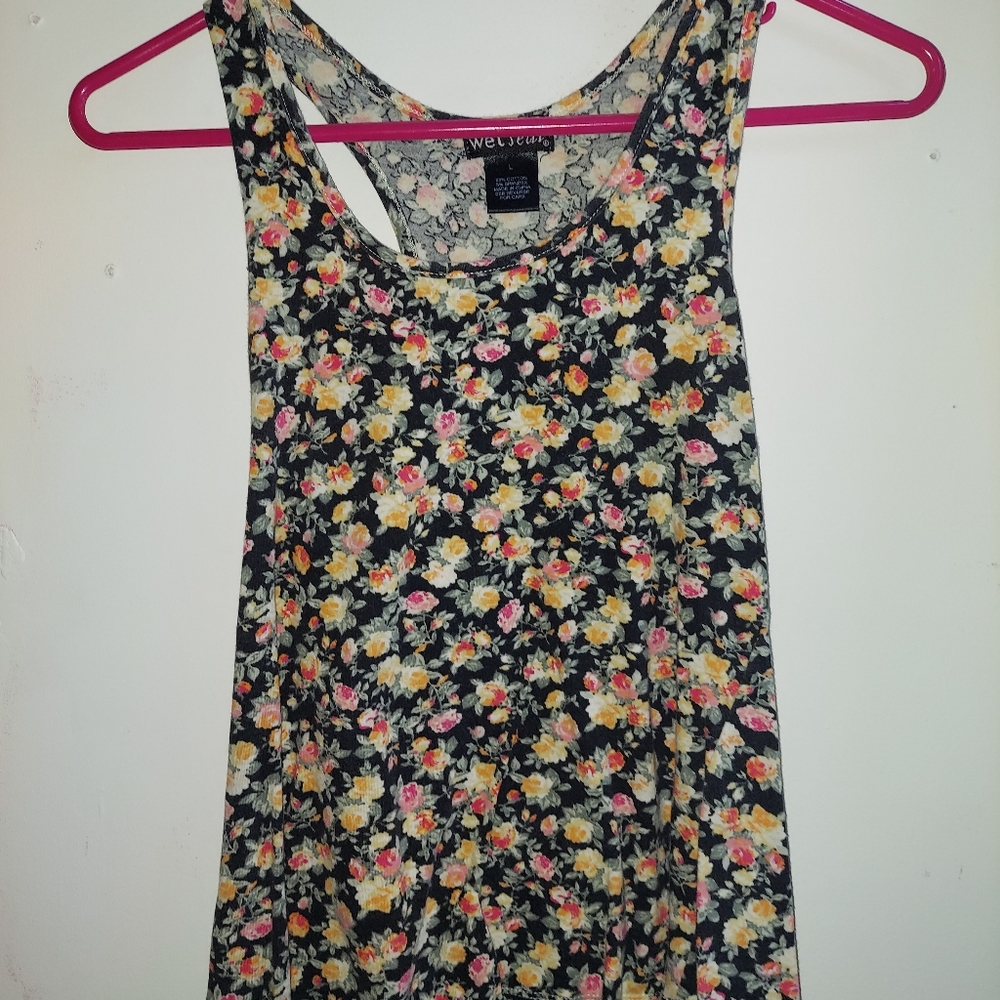 cute flowery tank top
